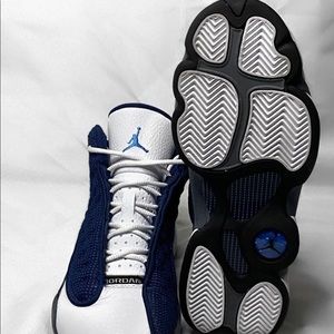 Very new with OG box and Jordan sticker size 5 1/2